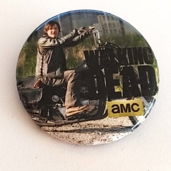 AMC The Walking Dead Pin Darryl Dixon Norman Reedus - Picture 1 of 2